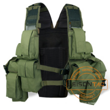 Militaire tactique Vest adoptant haute résistance 1000D étanche en nylon est très confortable à porter et de mieux pour protéger le corps